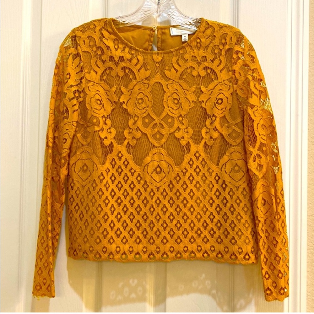 Moulinette Soeurs | Lace mustard blouse